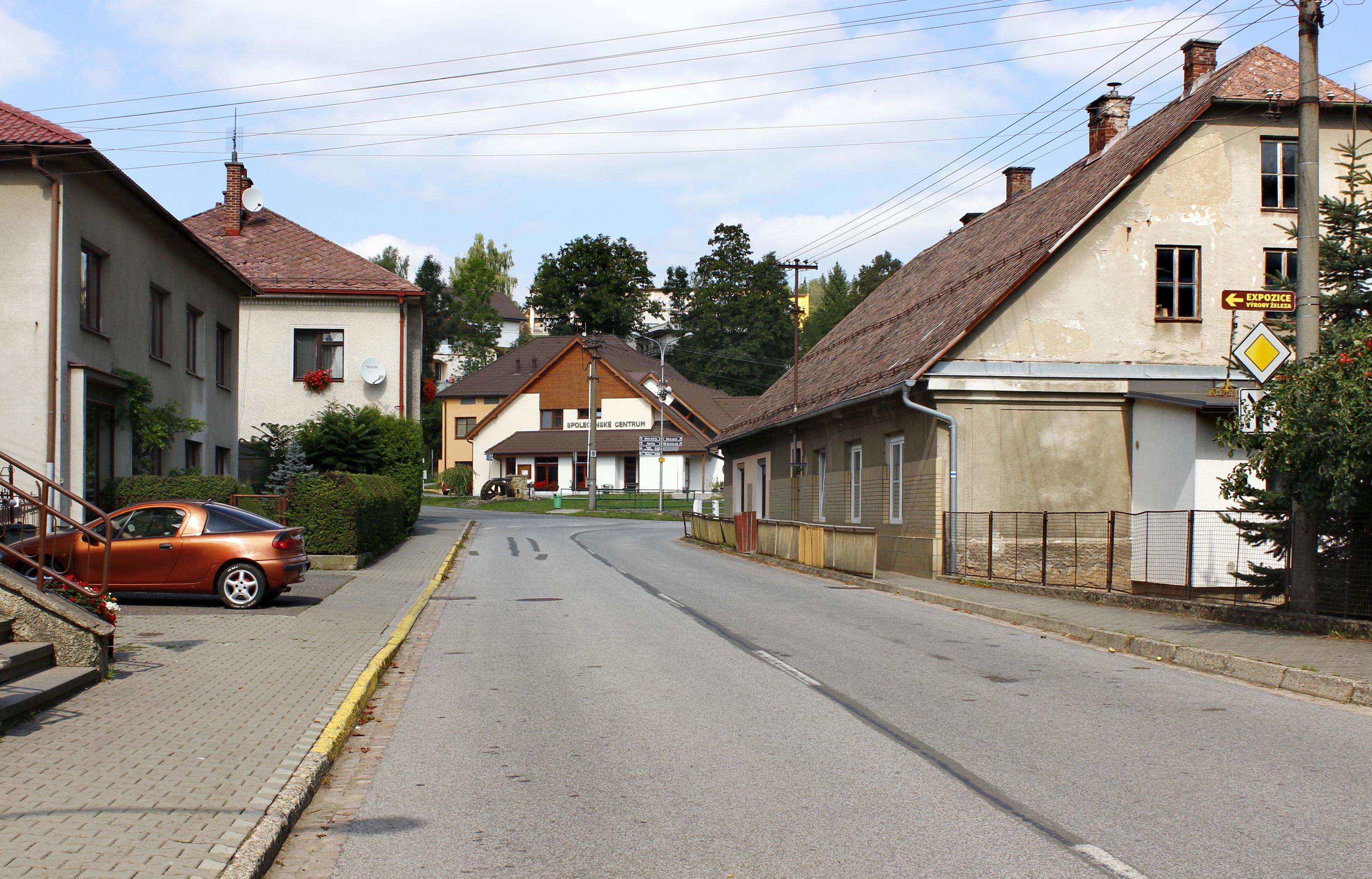 Skuhrov nad Bělou