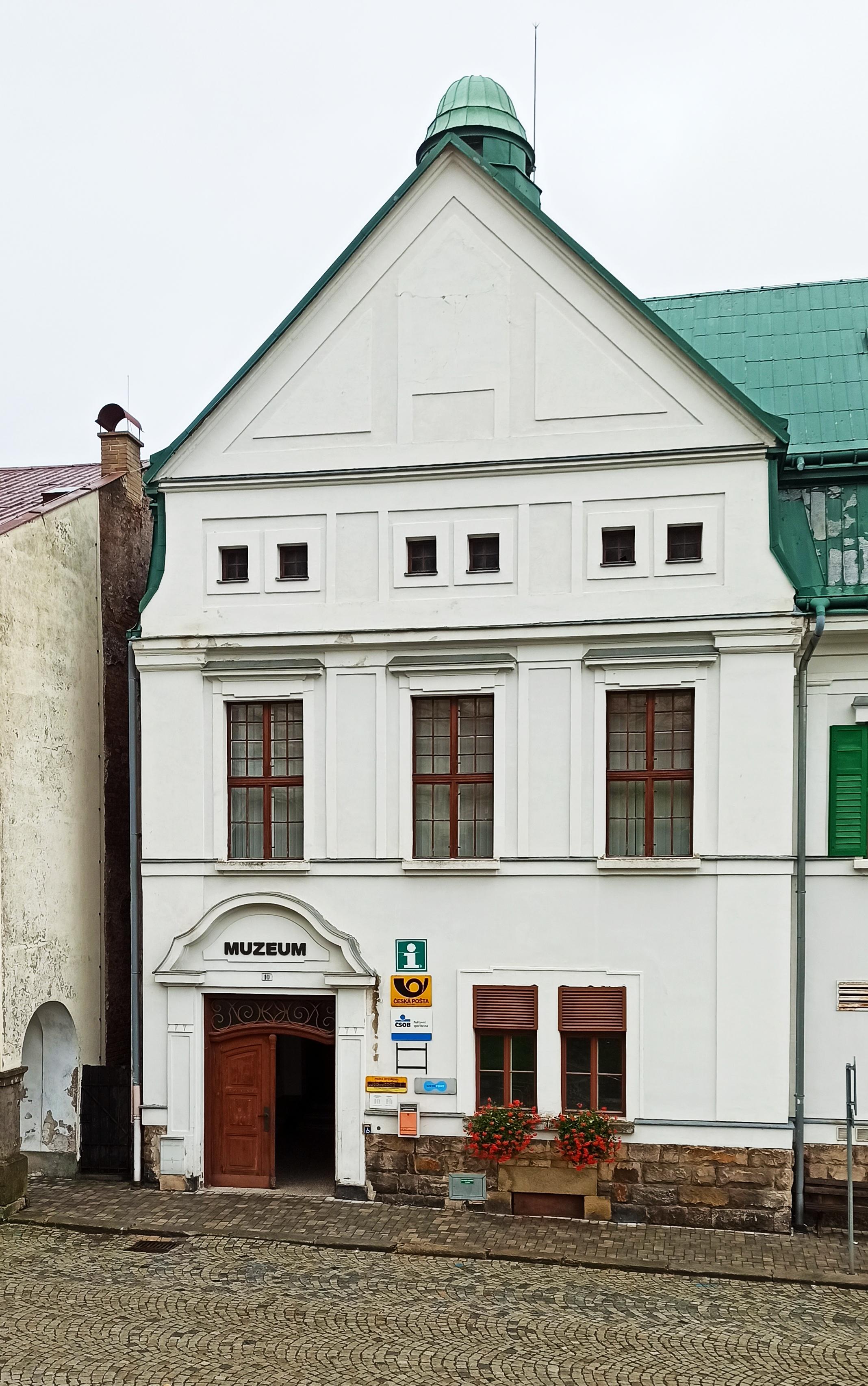 Mestske muzeum Zacler